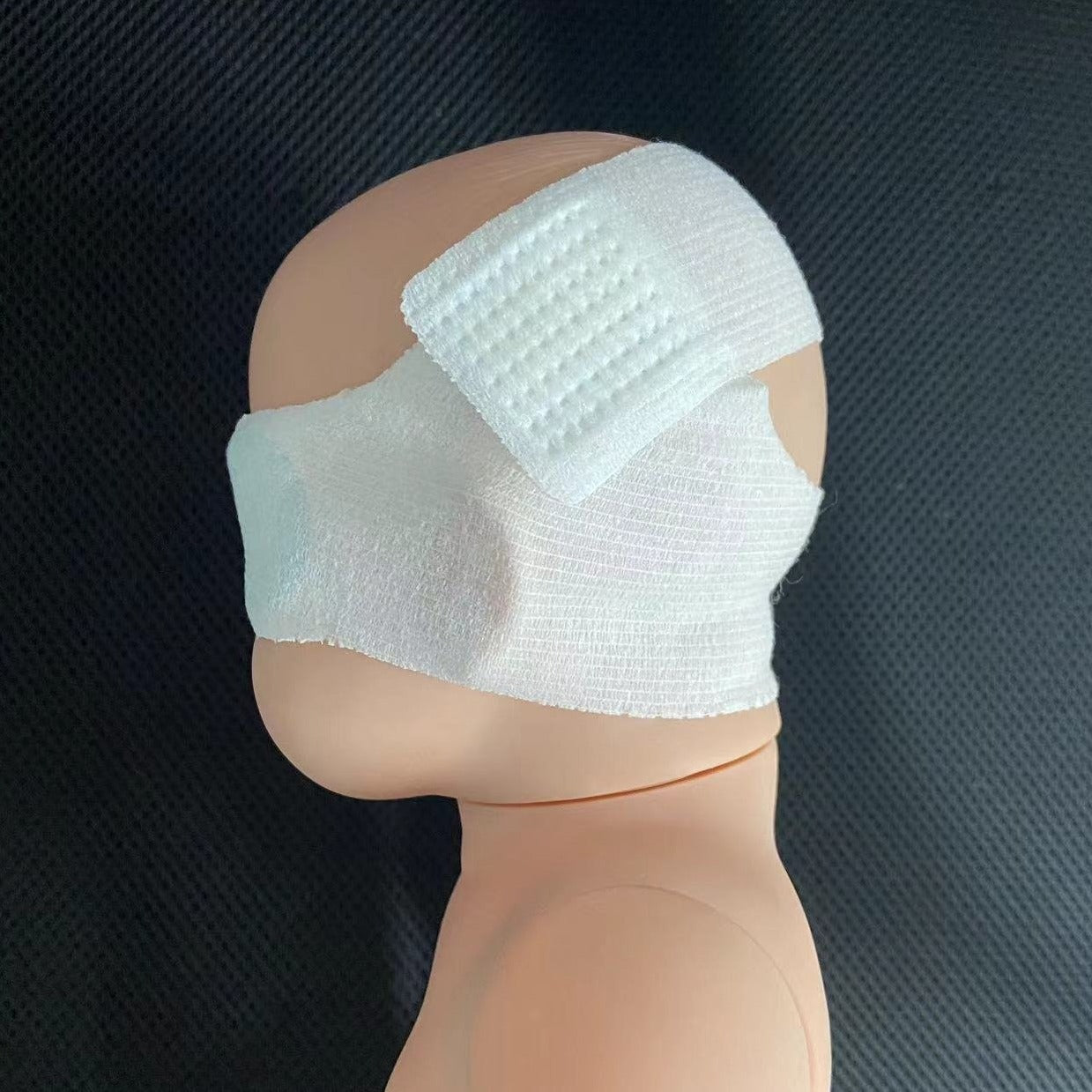 Băng che mắt chiếu đèn vàng da cho trẻ sơ sinh  - M011